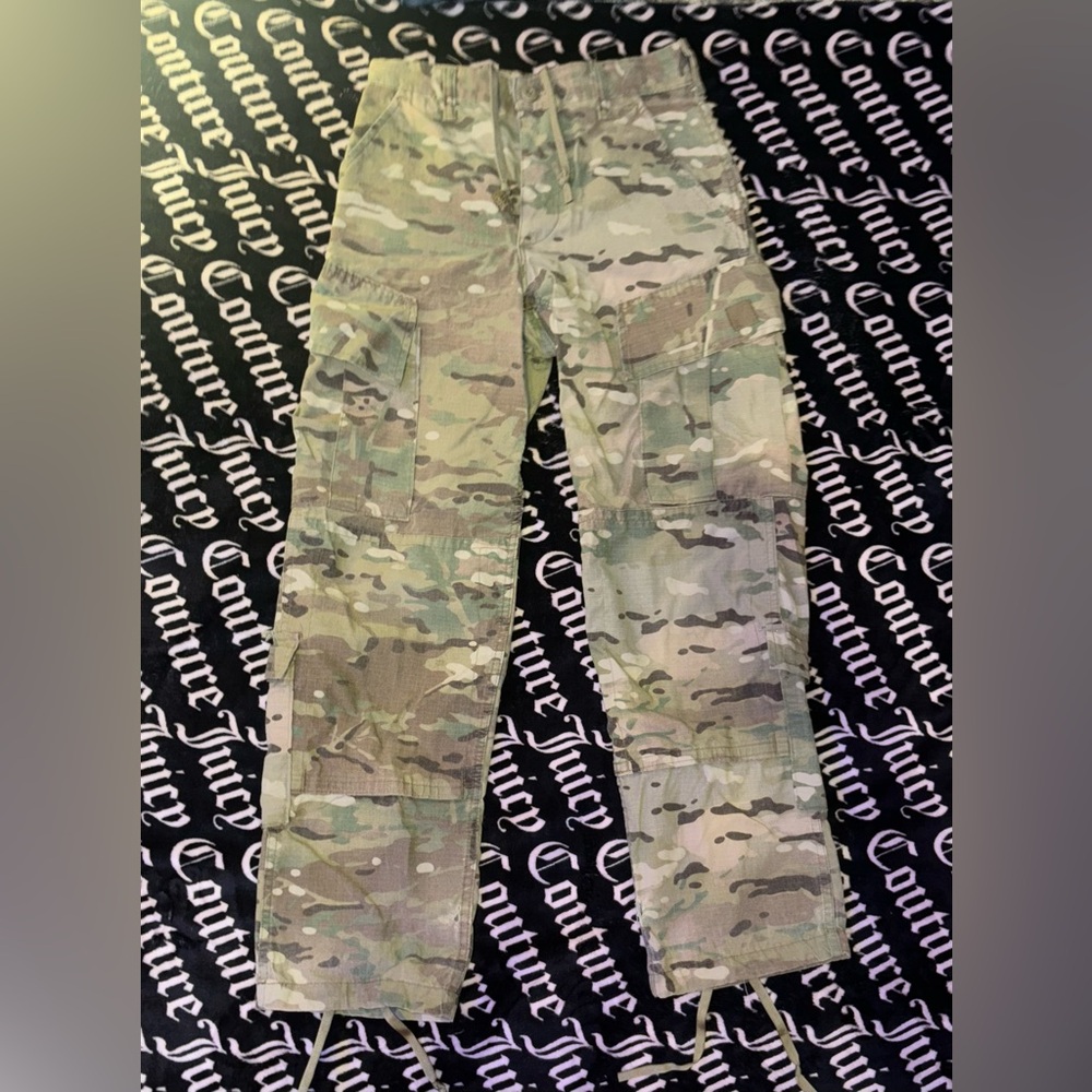 Y2K Camo cargo pants